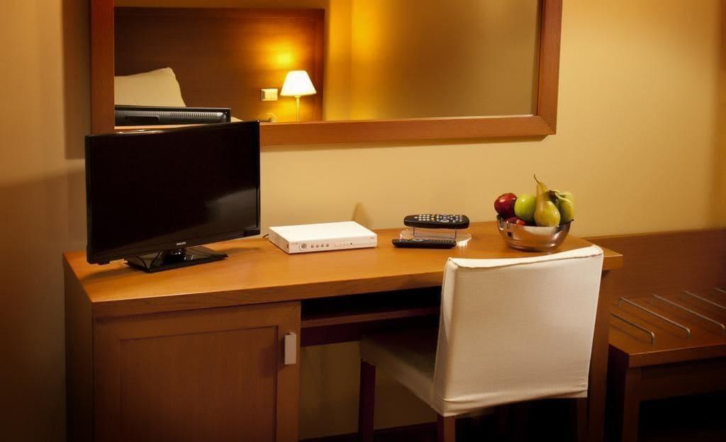 Hotel Tiziano Trapani Ngoại thất bức ảnh