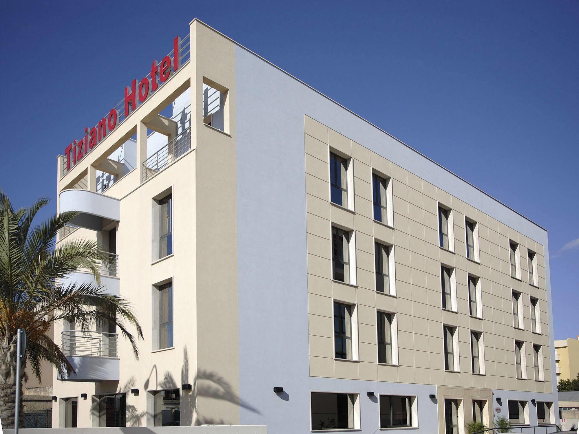 Hotel Tiziano Trapani Ngoại thất bức ảnh
